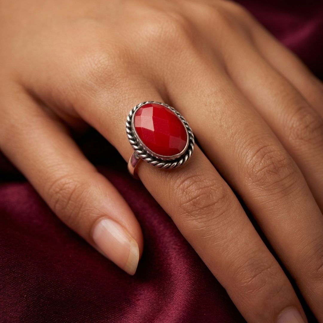 Vintage Lapis Maroon Stone Silver Ring
