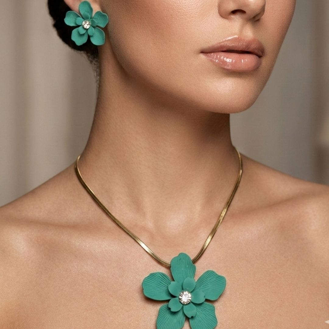 Green Floral Necklace & Earring Set