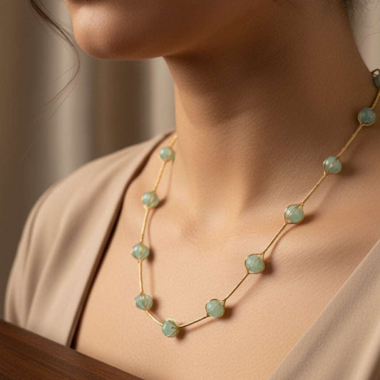 Minimal Green Bead Necklace
