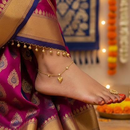 Golden Heart Anklet – Timeless Elegance for Every Step