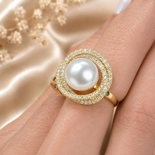 Gold Ring With Pearl And Crystal Halo