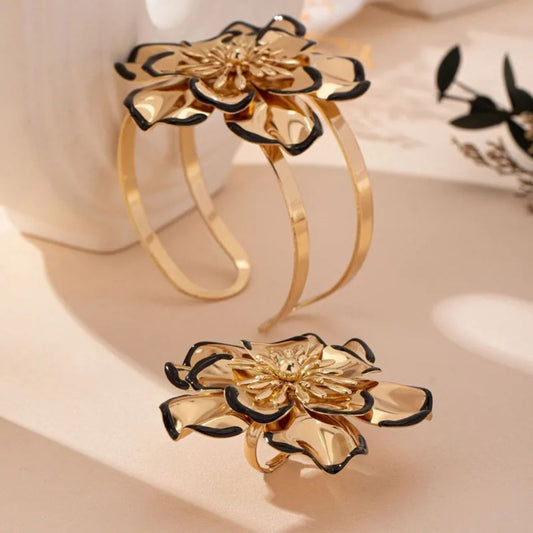 Chic Gold Floral Statement Jewelry Set – Bracelet, Earrings & Ring Combo