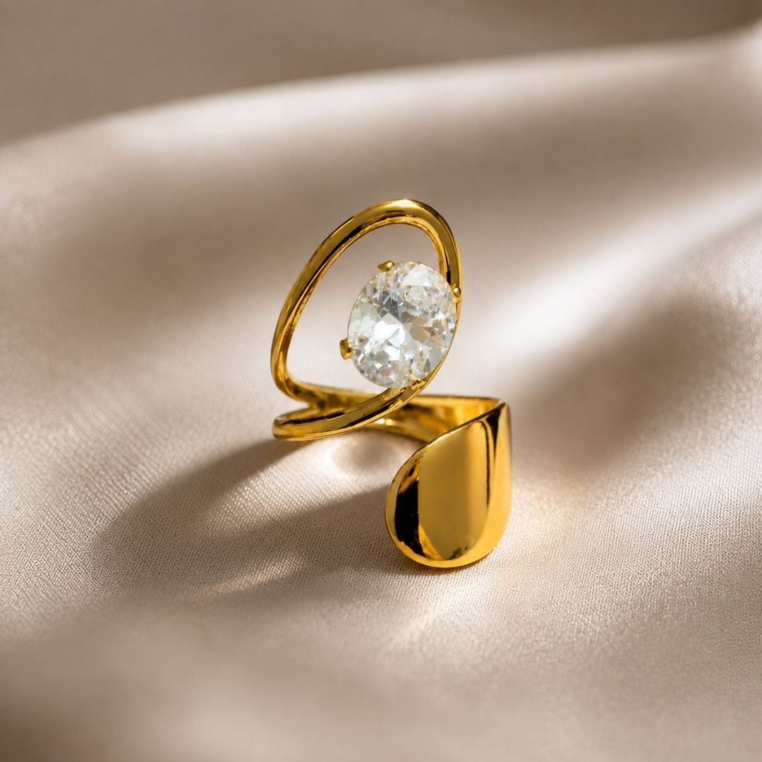 Elegant Gold Statement Ring with Oval Crystal – Modern Open Wrap Jewelry