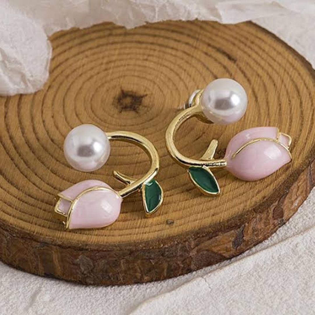 Gold-plated tulip and pearl stud earrings