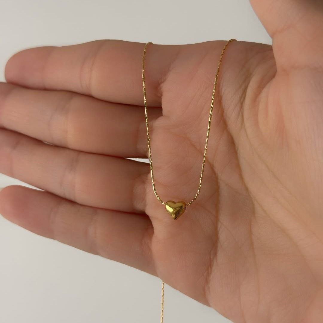 Minimal Gold Heart Pendant Necklace for Everyday Wear