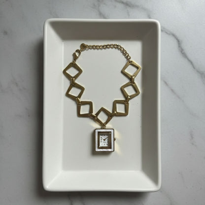 Minimal Square Dial Bracelet Watch – Gold Finish