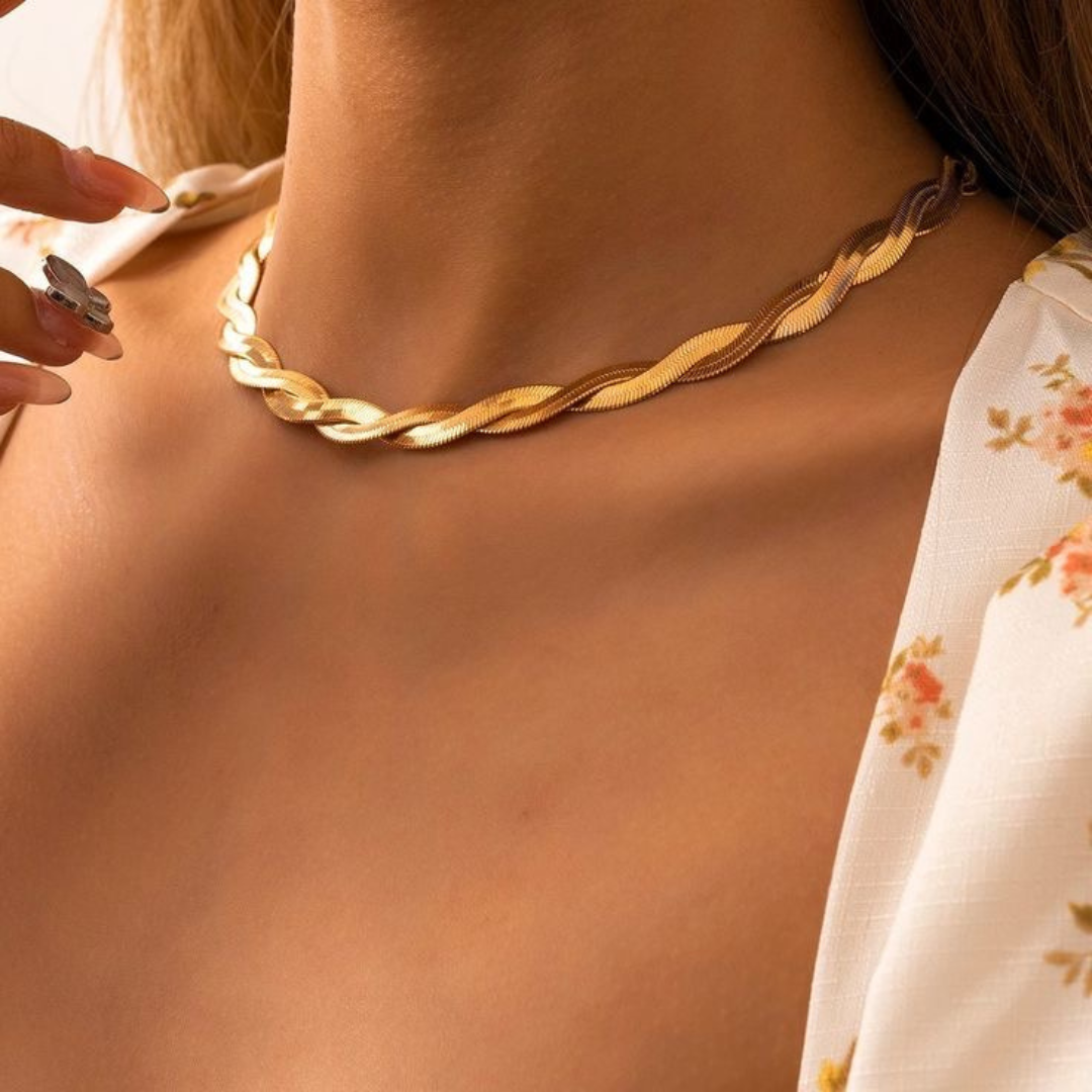 Reign Twisted Snake Necklace
