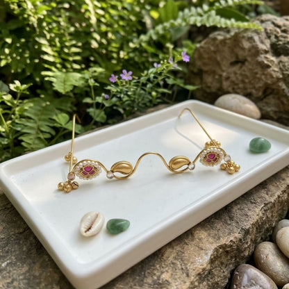 Traditional Brass Forehead Facelet with Kundan-Inspired Design