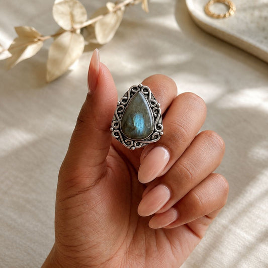 Teardrop Labradorite Vintage Style Sterling Silver Ring