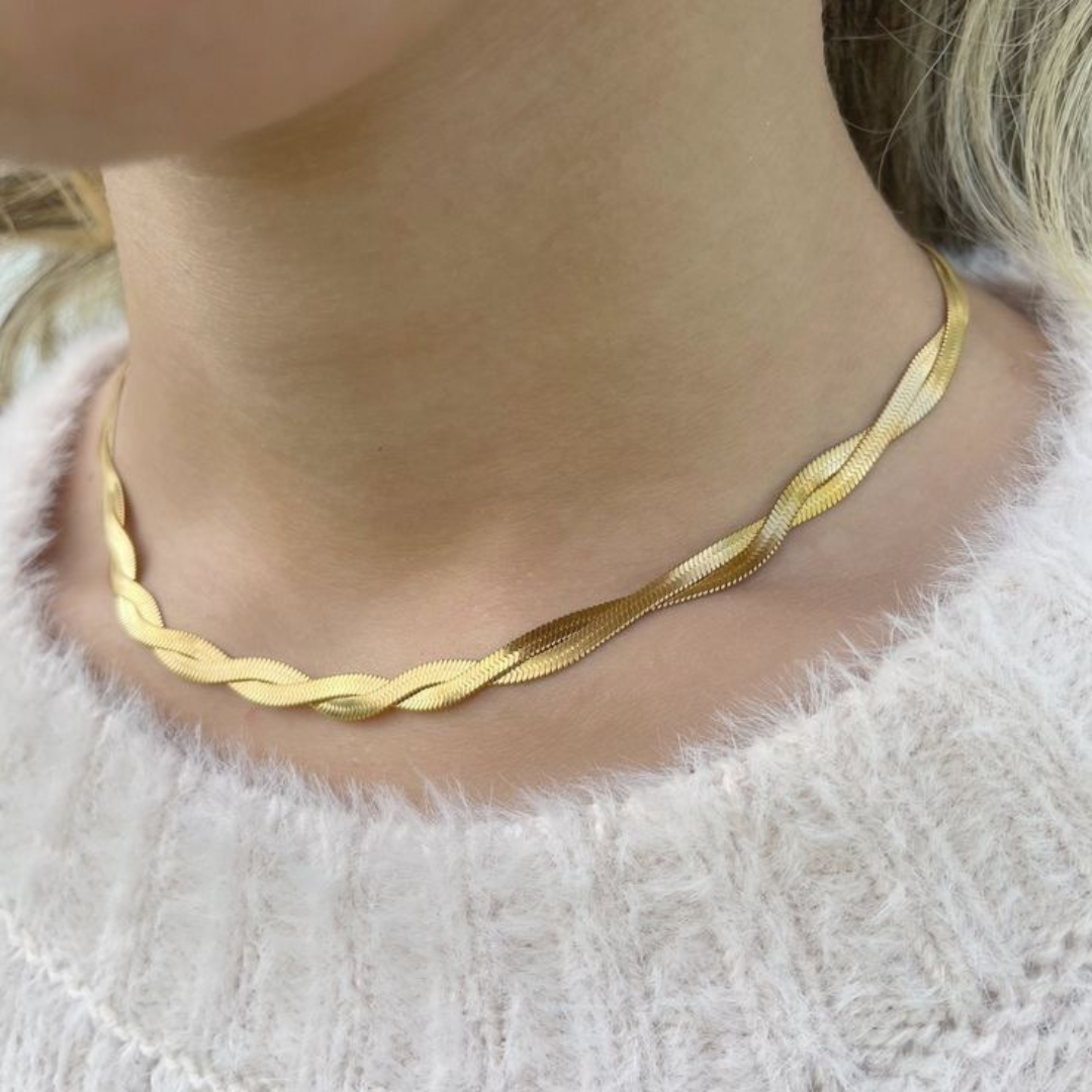 Reign Twisted Snake Necklace