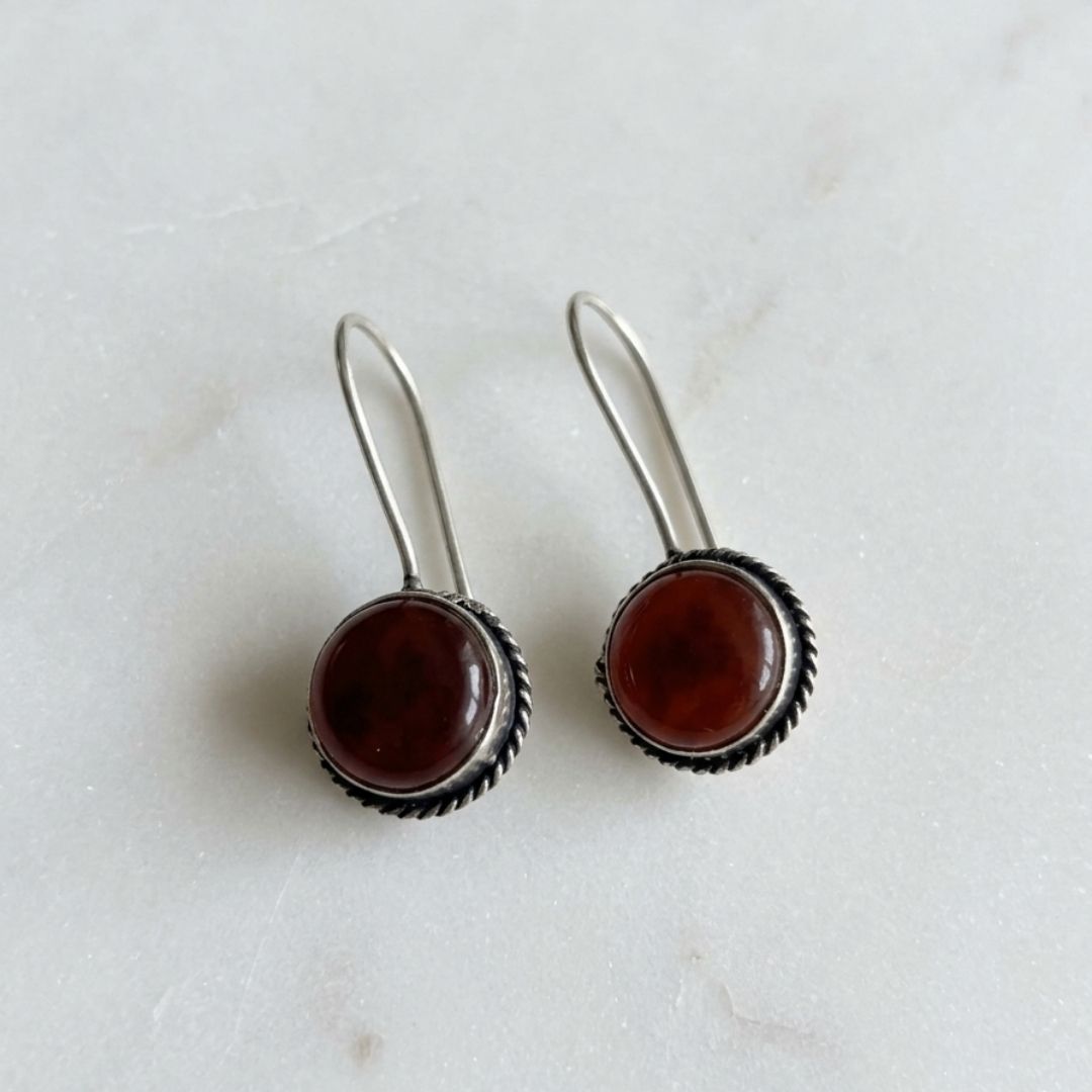 Vintage Red Cabochon Drop Earrings – Silver Tone Round Dangle Earrings
