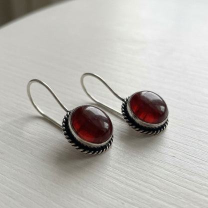 Vintage Red Cabochon Drop Earrings – Silver Tone Round Dangle Earrings