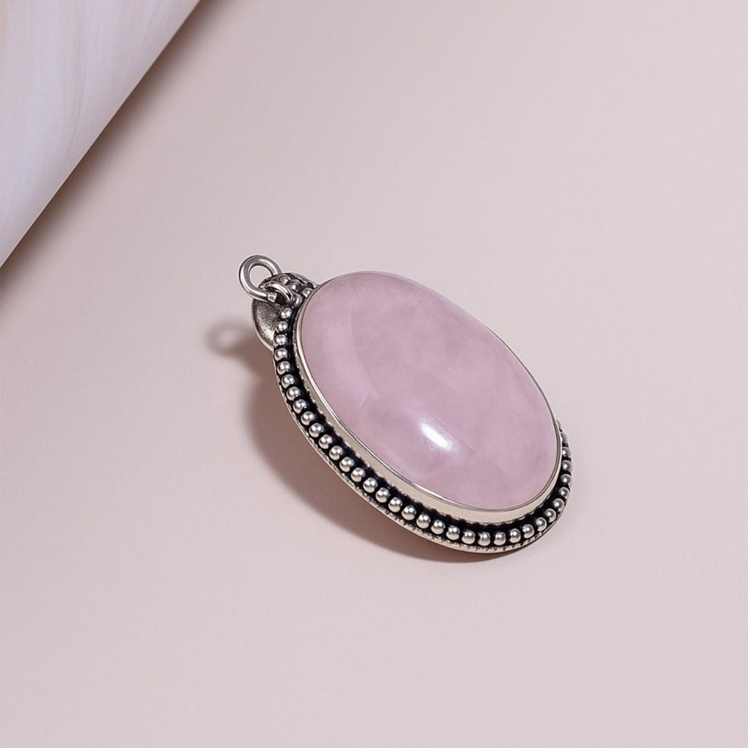 Rose Quartz Oval Pendant Necklace