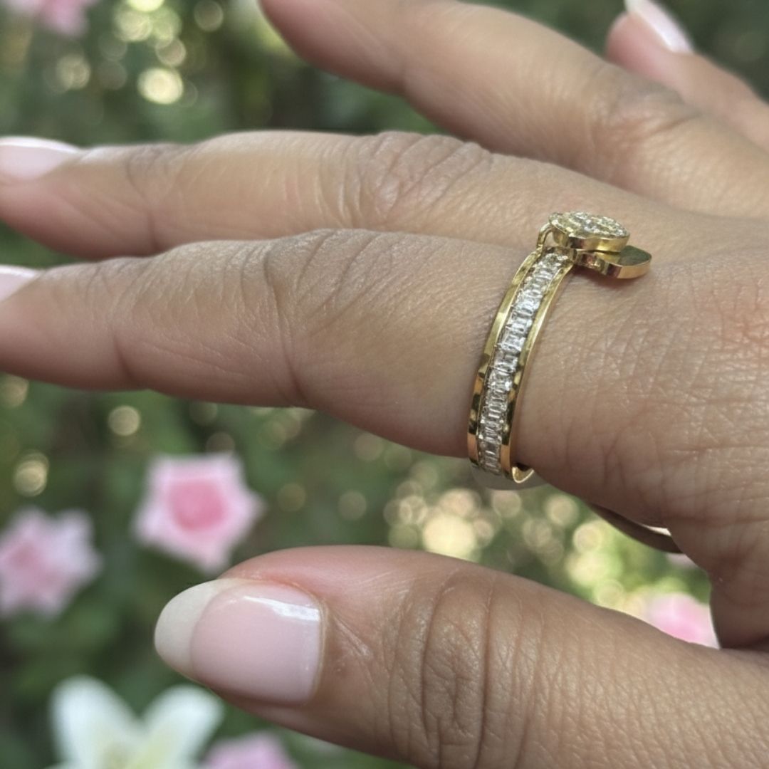 Minimal Heart Charm Crystal Ring – 18K Gold Plated