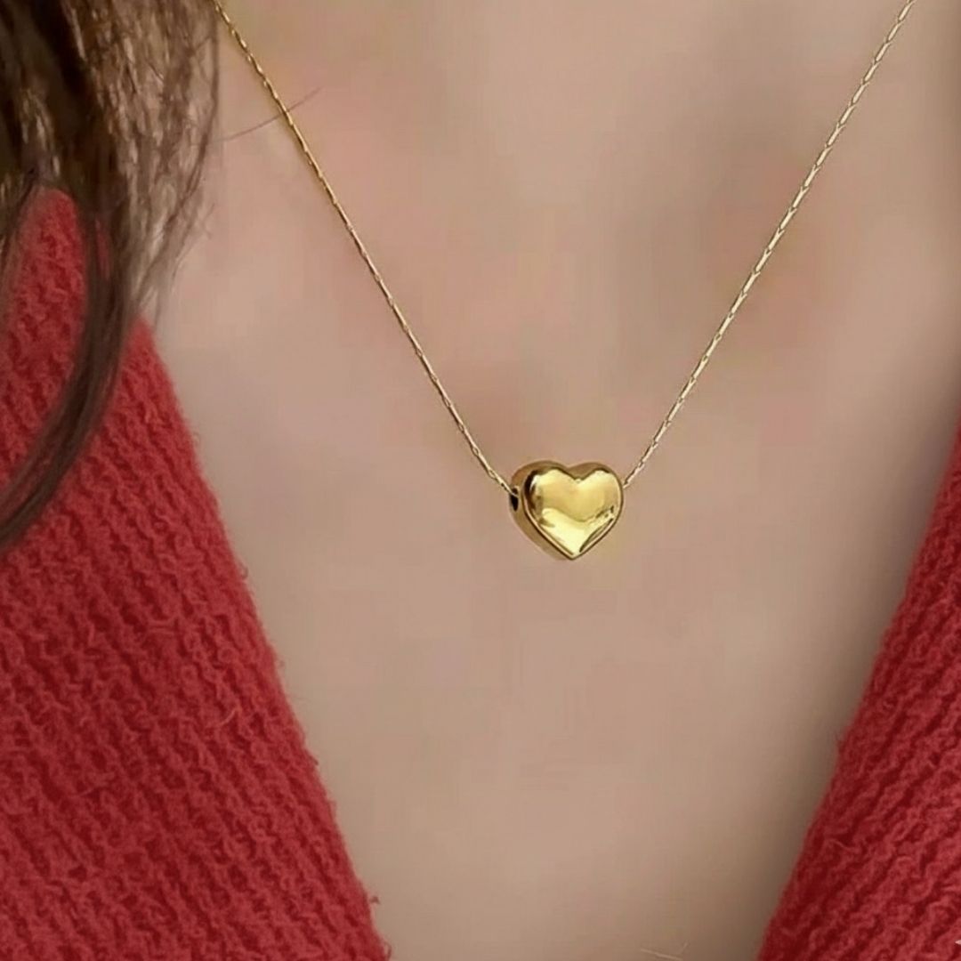 Minimal Gold Heart Pendant Necklace for Everyday Wear