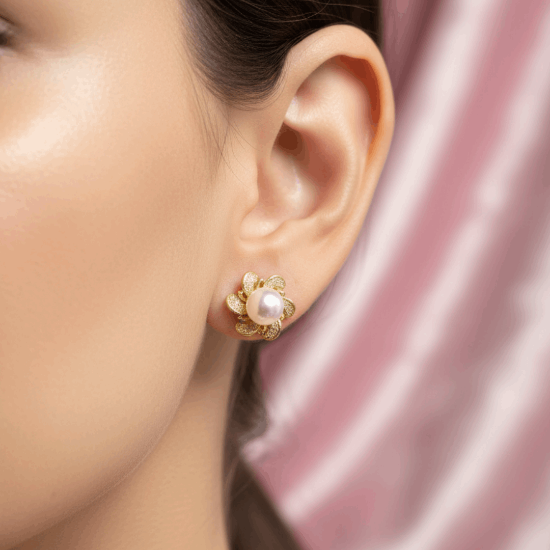 Sparkling Heart Pavé Stud Earrings