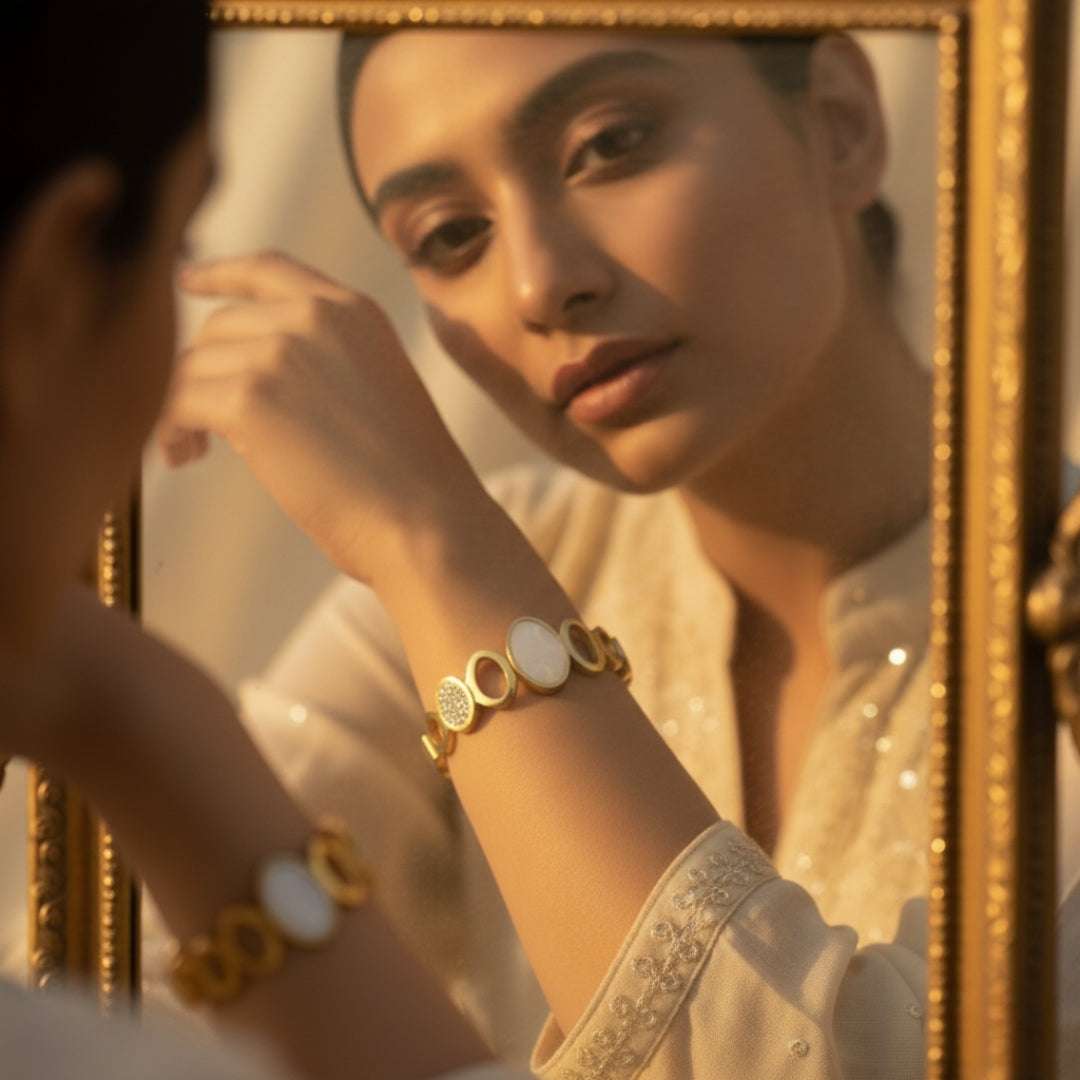 Anti-Tarnish Gold Bracelet | White Stone & Crystal Designer Bangle