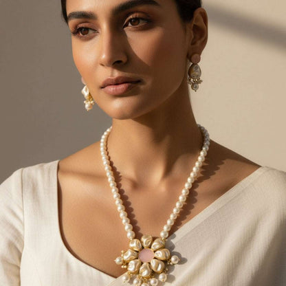 Natural Stone & Pearl Floral Necklace Set