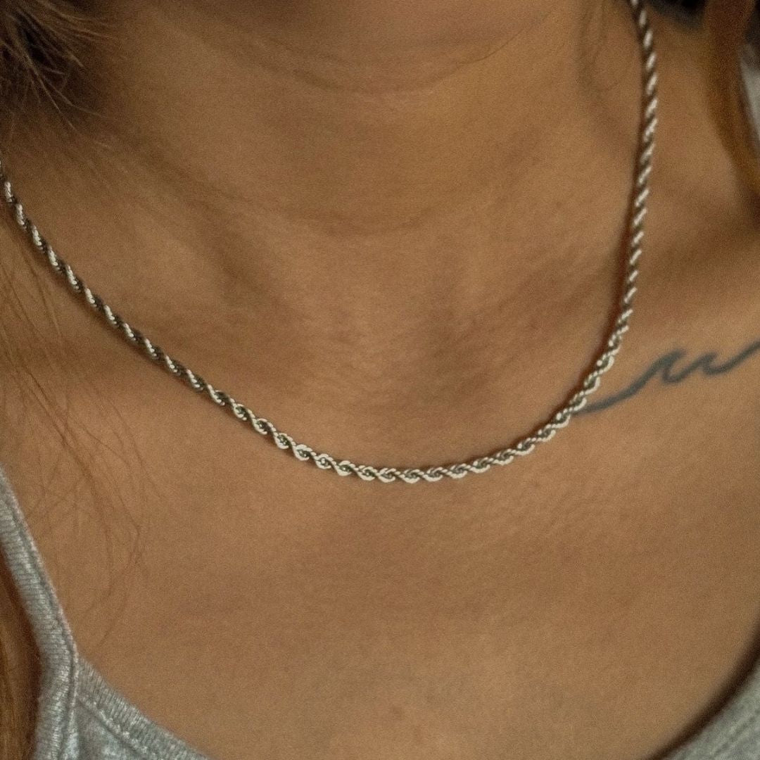 SIlver Plated Stainless Steel Anti Tarnish Twisted Chain Necklace