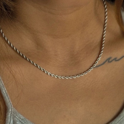 SIlver Plated Stainless Steel Anti Tarnish Twisted Chain Necklace
