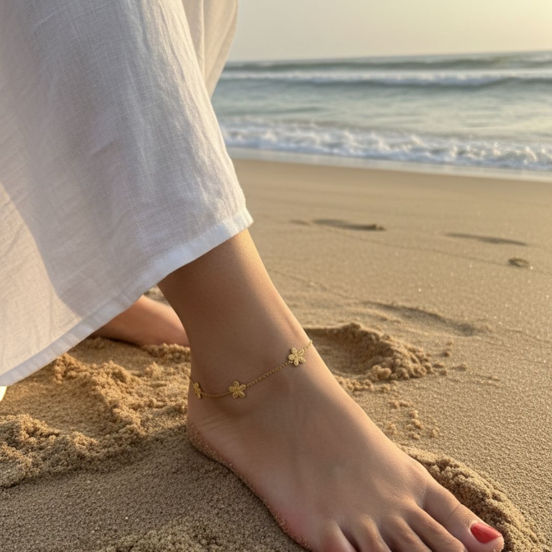 Minimal Gold Flower Anklet – Adjustable Chain