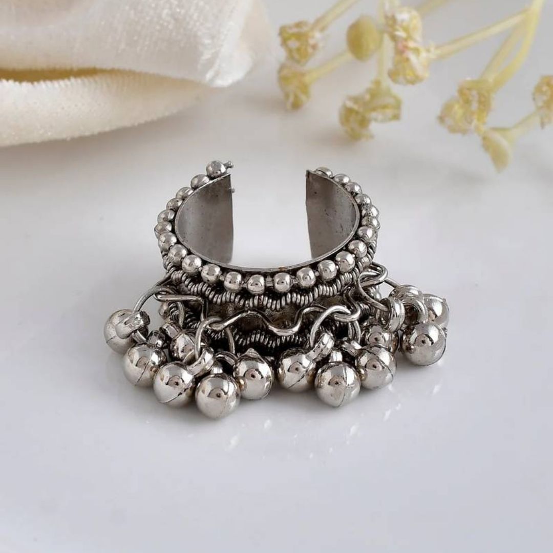Oxidized German Silver Ghungroo Statement Toe Ring / Midi Ring
