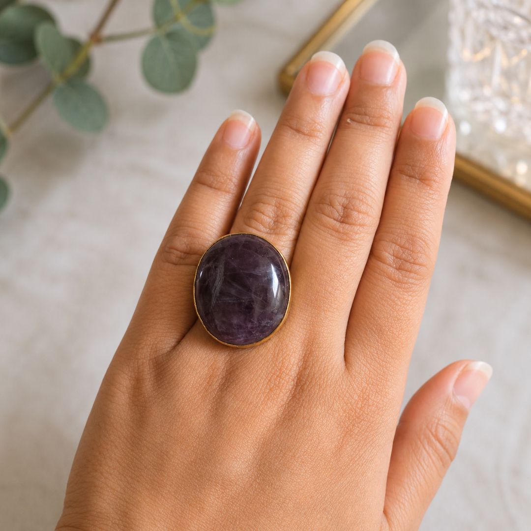 Elegant Amethyst Gemstone Ring