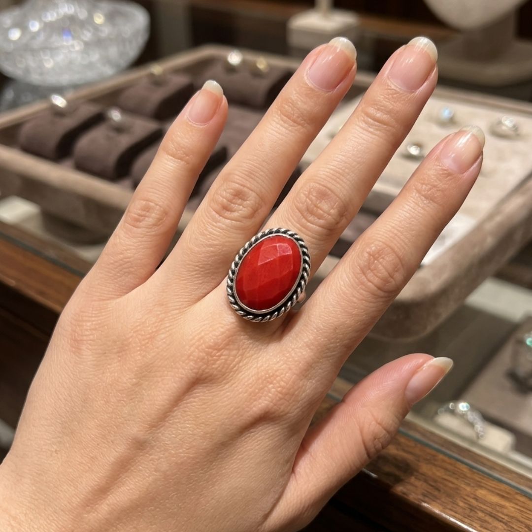 Vintage Lapis Maroon Stone Silver Ring