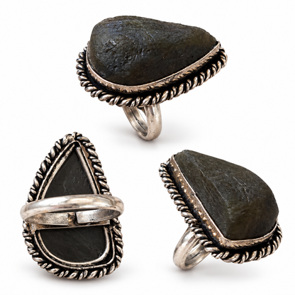 Raw Black Stone Statement Ring – Oxidized Silver-Tone Tribal Boho Jewelry