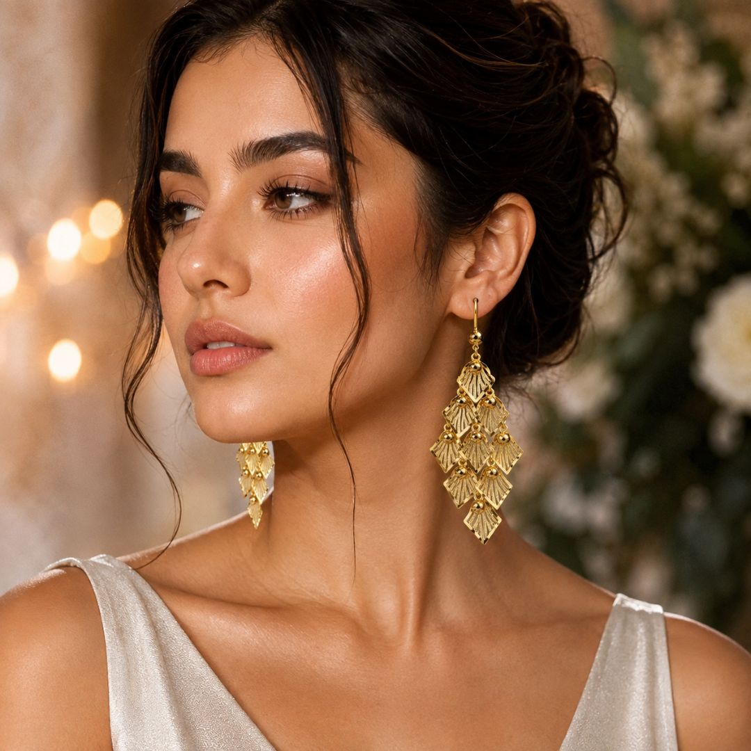 Elegant Gold Geometric Drop Earrings