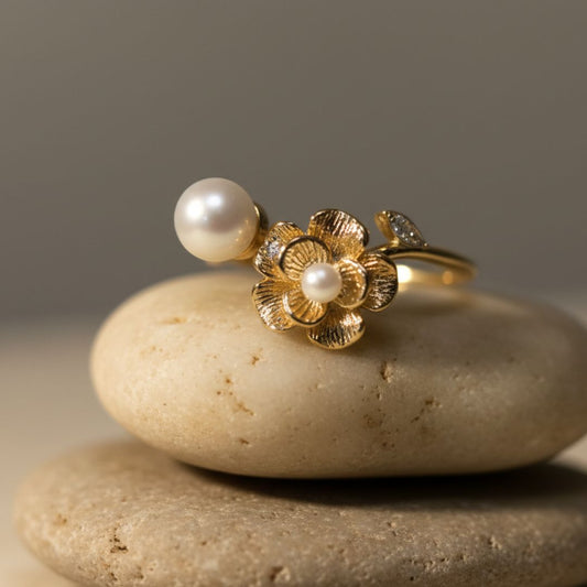 Blossom Pearl Gold Open Ring