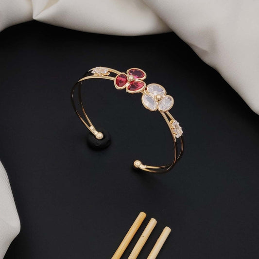 Kids Gold Flower Bracelet – Anti Tarnish
