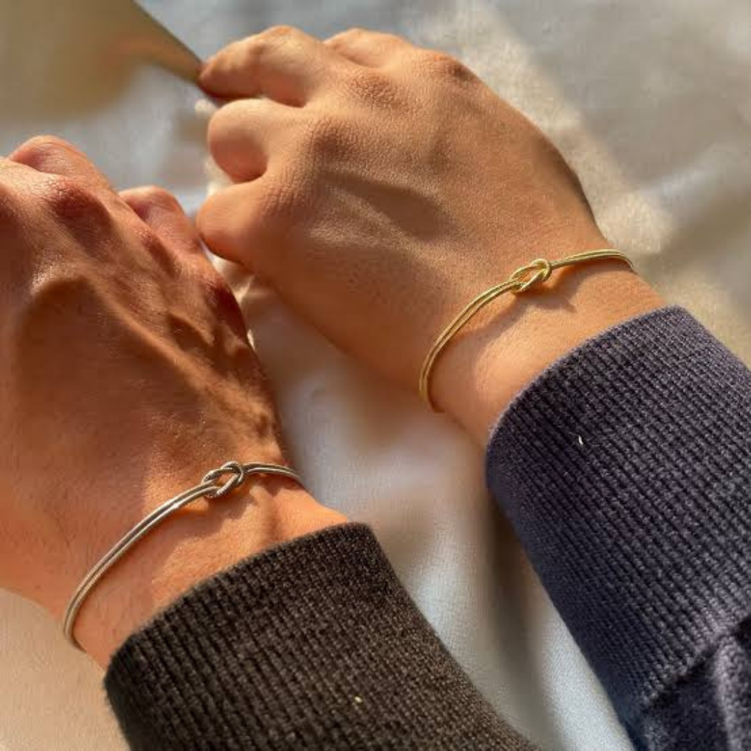 Eternal Knot Bracelet (Anti-Tarnish) (Gold & Silver)