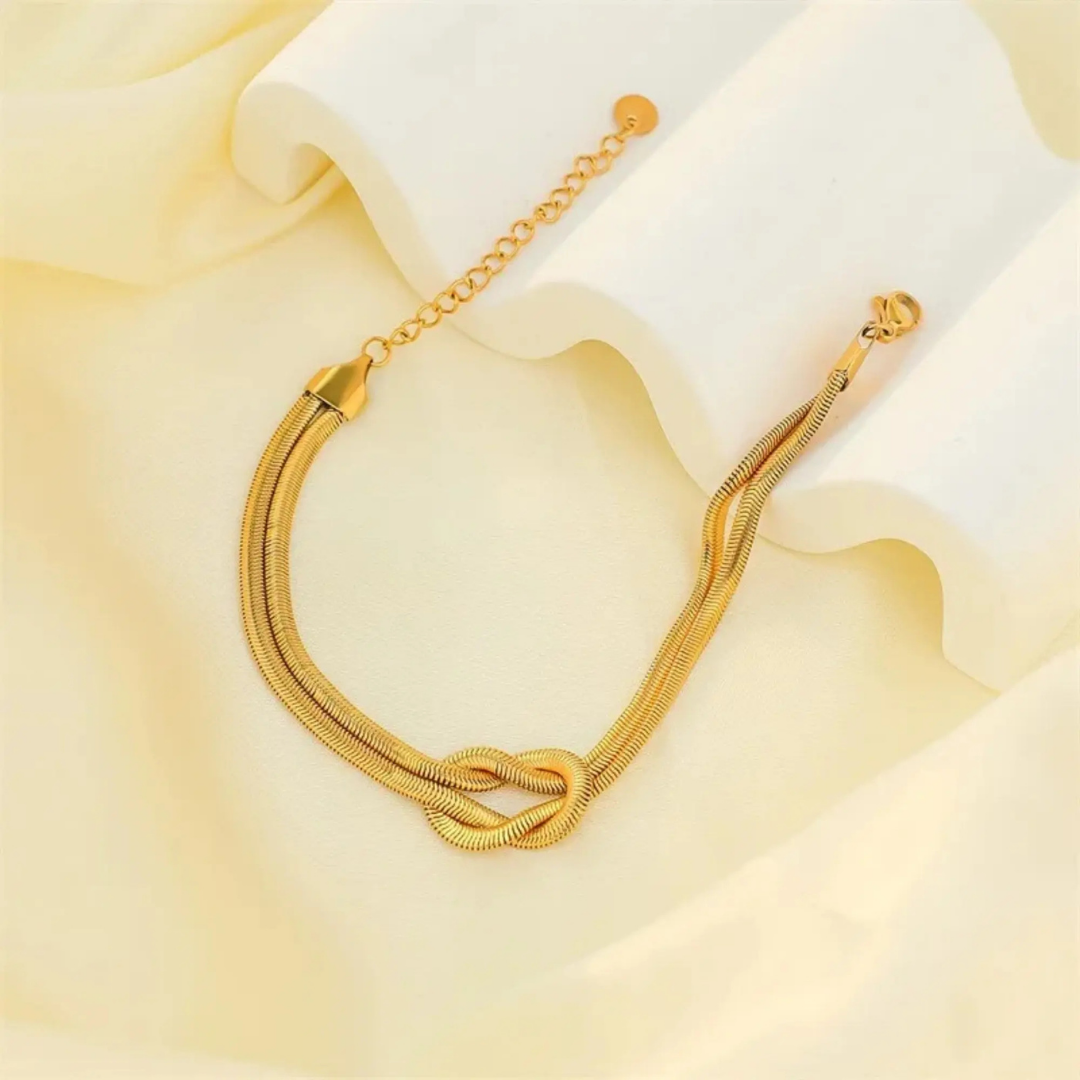 Eterna Love Knot Bracelet (Anti-Tarnish) (Gold)