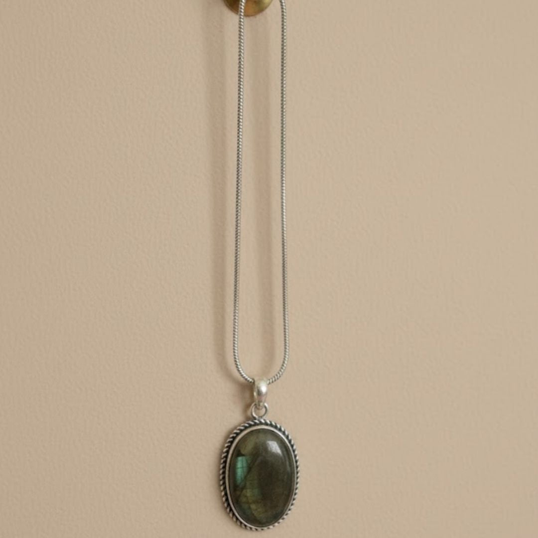 Mystic Green Oval Pendant Necklace