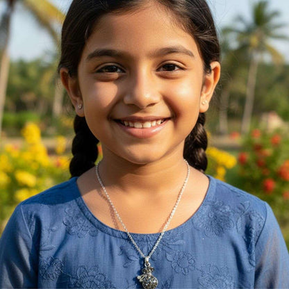 Crystal Pineapple Pendant Necklace – Silver Chain