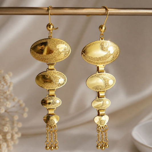 Elegant Gold Oval Drop Earrings
