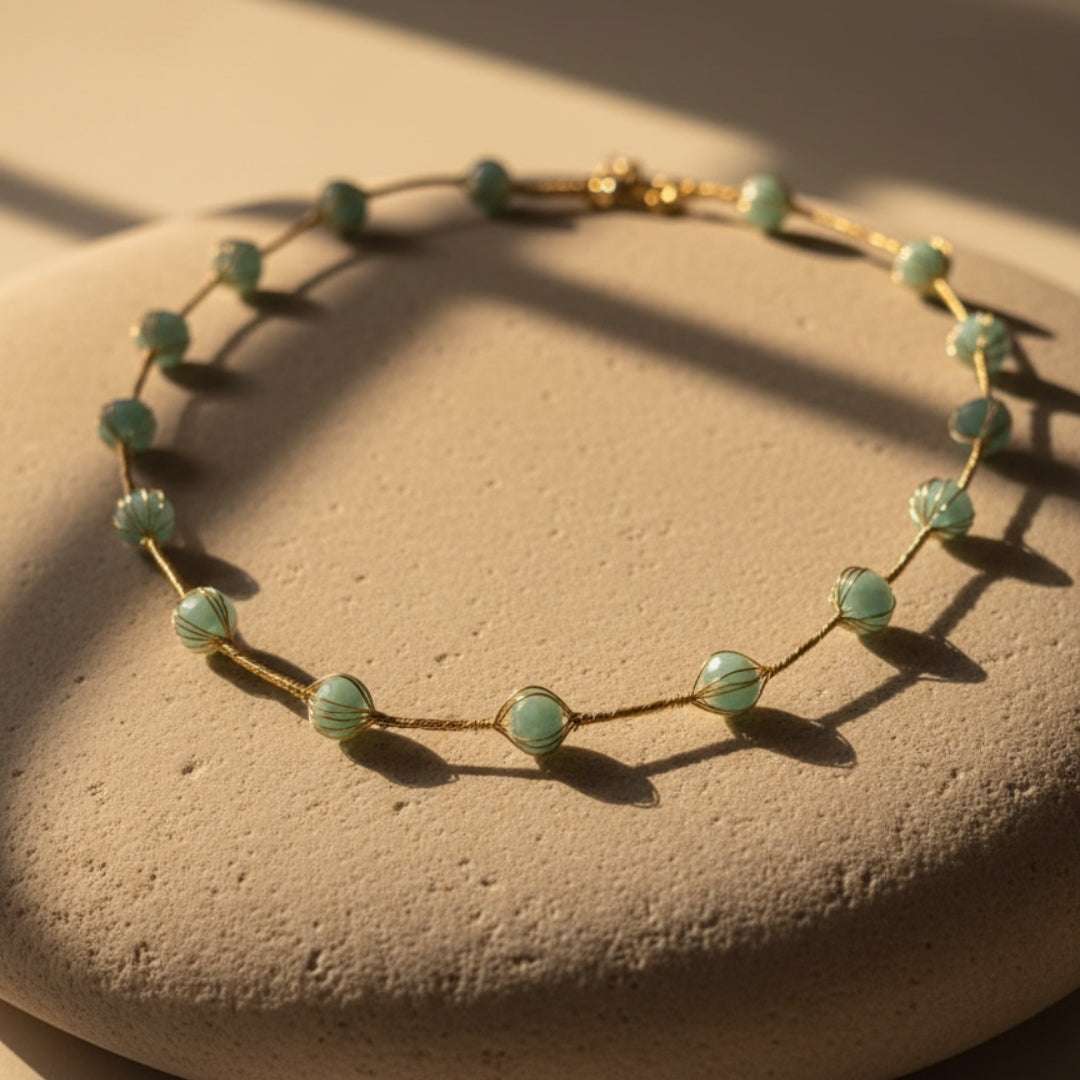 Minimal Green Bead Necklace