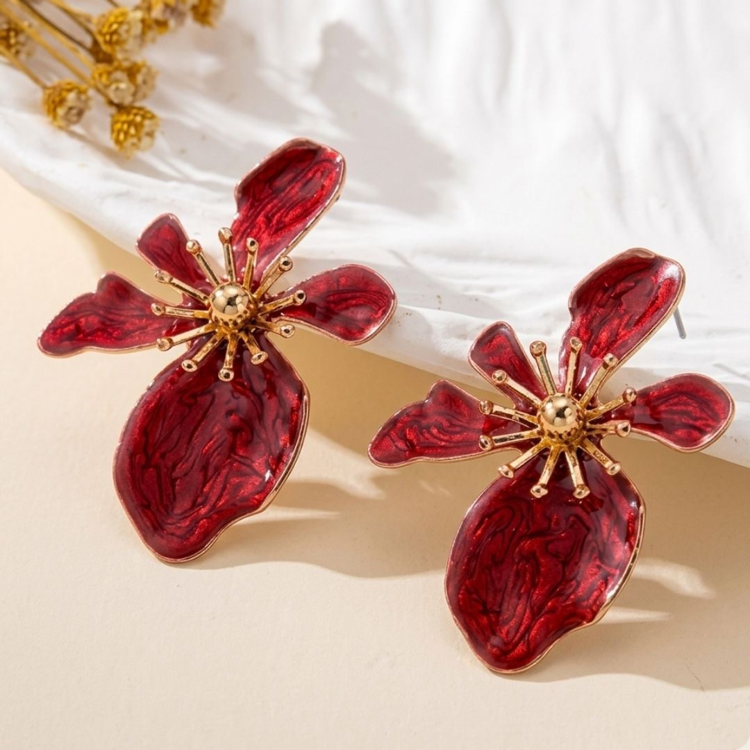 Elegant Red Floral Jewelry Set – Armlet, Ring & Statement Earrings
