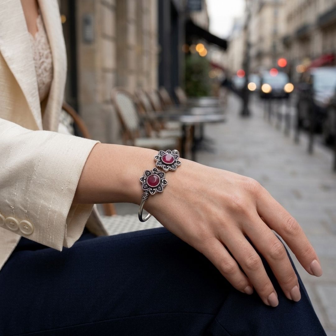 German Silver Floral Bracelet with Dual Stone Rani – Antique Oxidized Design