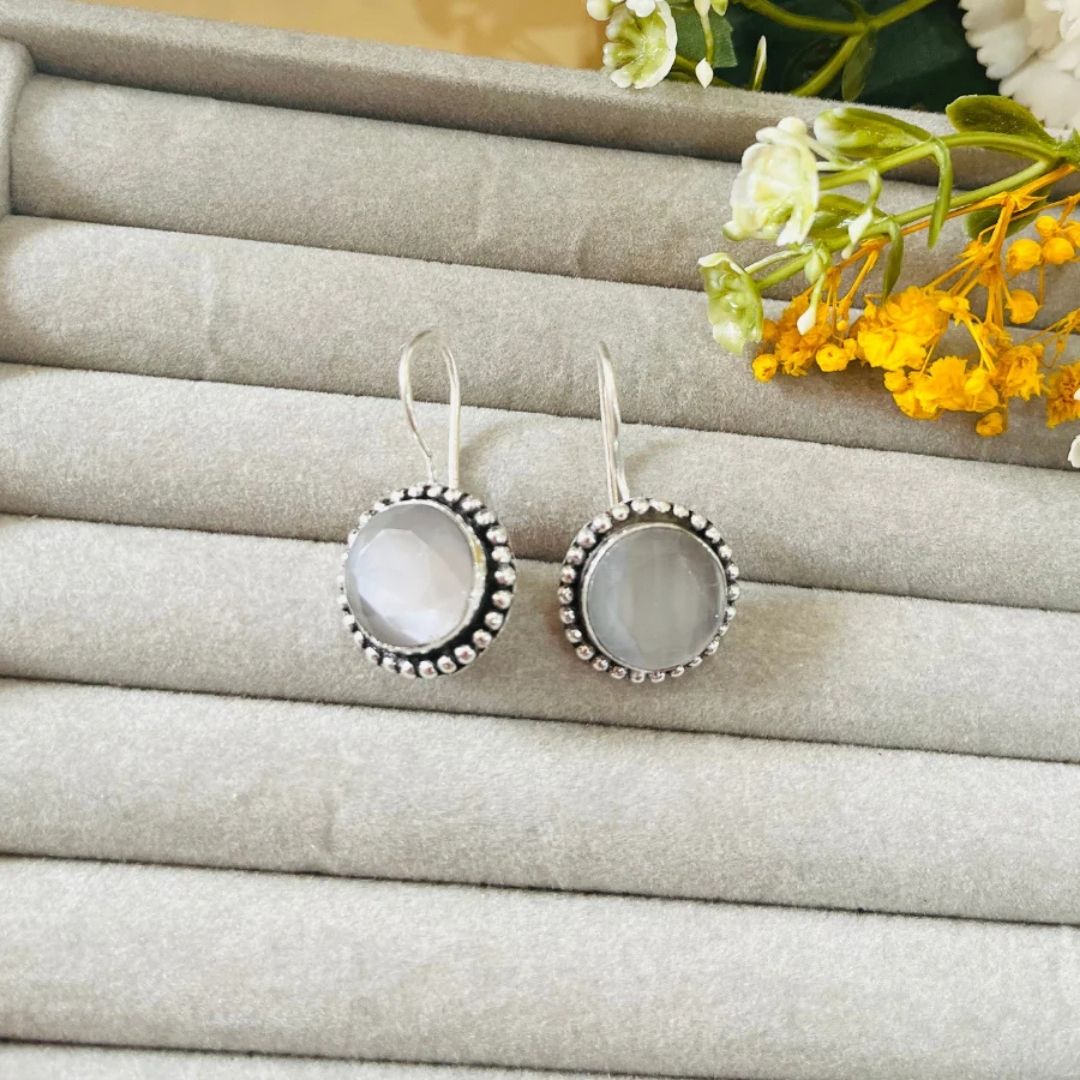White Cat’s Eye Stone Drop Earrings – Vintage Silver-Tone Dangle Earrings