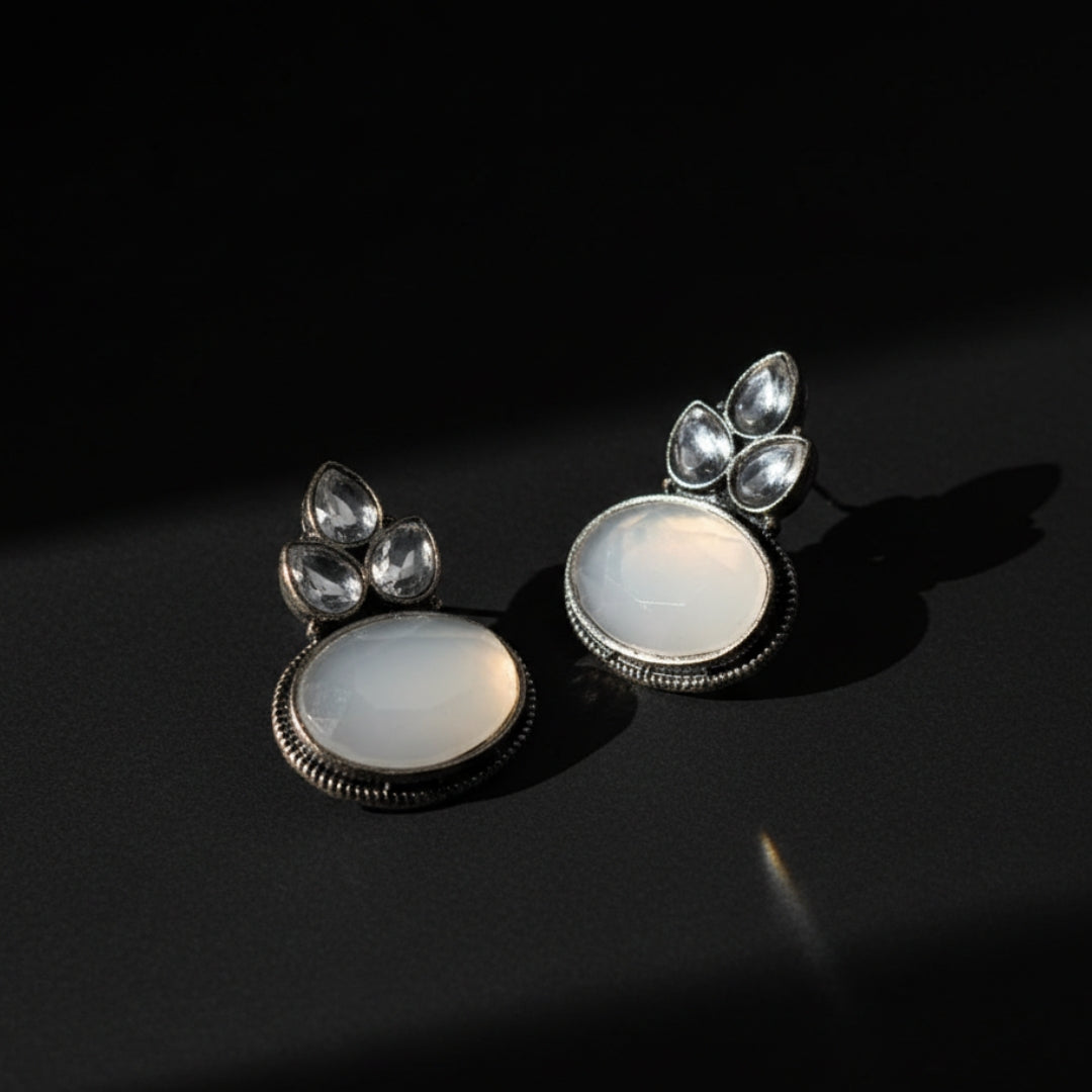 Oxidized White Stone Oval Stud Earrings
