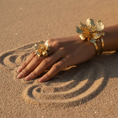 Oversized Gold Bloom Bangle & Ring Set