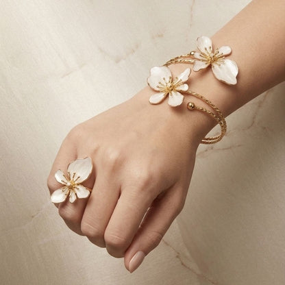 Elegant Floral Armlet with Ring Combo – Gold-Tone Bracelet with Pearl Petal Design