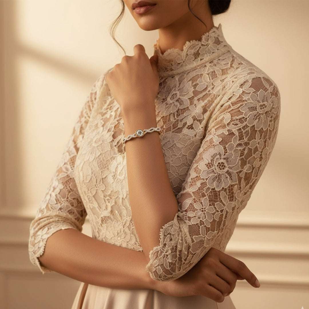 Anti-Tarnish Gold Bracelet | Twisted Crystal Center Bangle