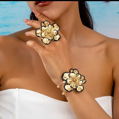 Chic Gold Floral Statement Jewelry Set – Bracelet, Earrings & Ring Combo