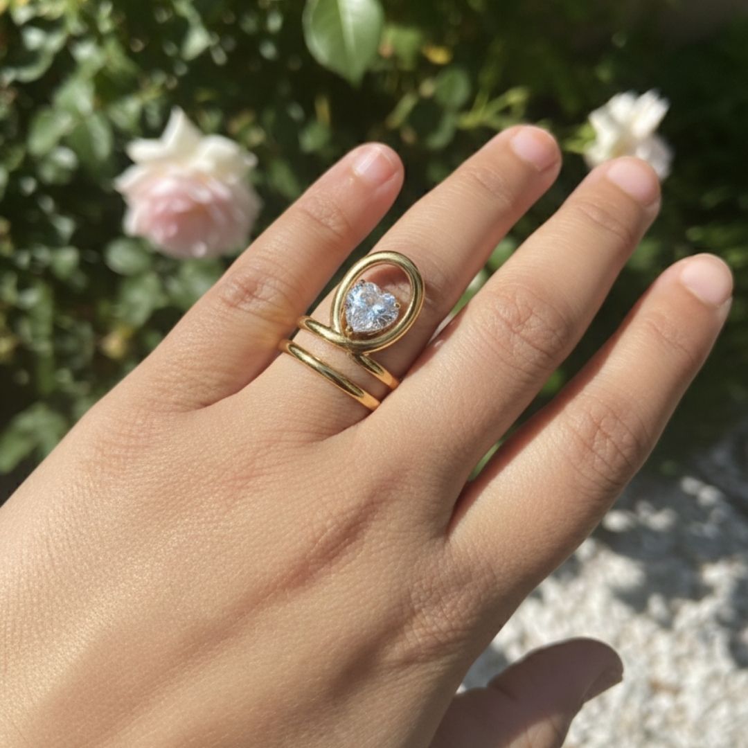 Elegant Open Oval Ring with Sparkling Heart Crystal