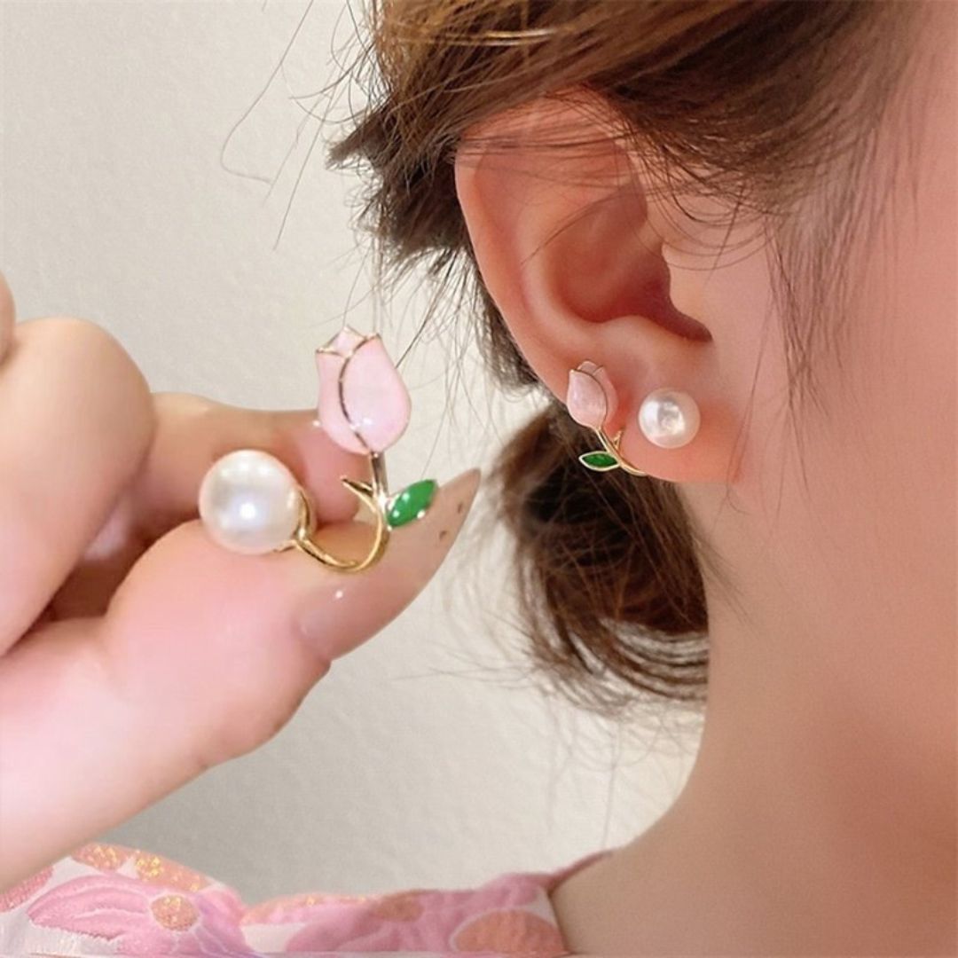 Gold-plated tulip and pearl stud earrings