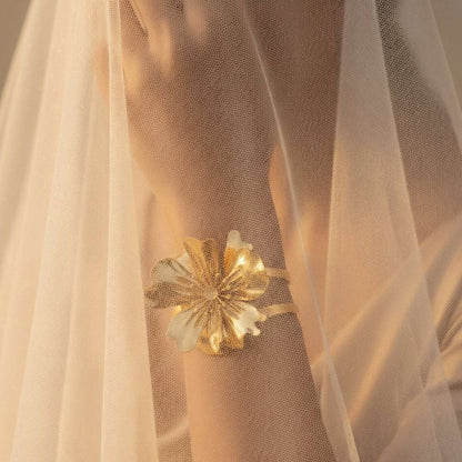 Oversized Gold Bloom Bangle & Ring Set