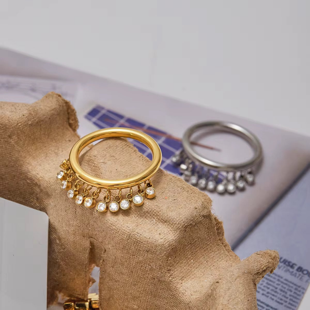 Dangle Charm Ring – 18K Gold Plated Anti-Tarnish Statement Ring